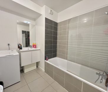 Appartement - 63m² - 3 pièces Saint-Priest (69800) Le bien en vidéo - Photo 4