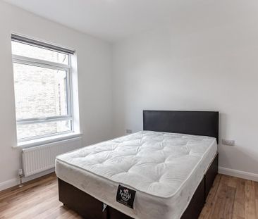 2 bedroom flat to rent - Photo 6