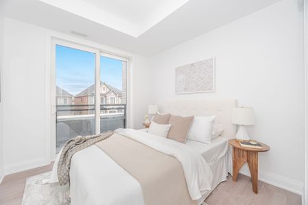 For Lease - 3250 Carding Mill Trail Unit# 228, Oakville, Ontario - Photo 3