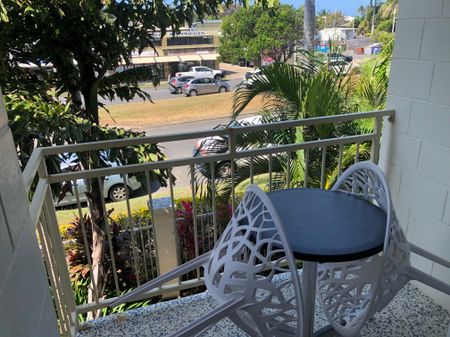 10/18-20 Hill Street, Emu Park QLD 4710 - Photo 3