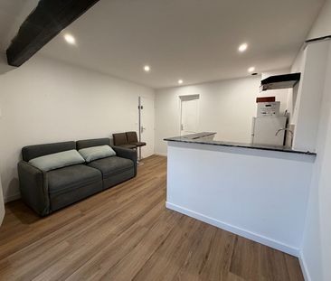 Location Appartement 2 pièces 32m² - Photo 2