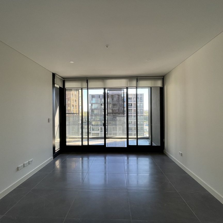 Modern Luxury 1 Bed + Study High Level North Facing Apartment for Lease!! - Photo 1