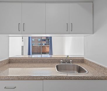 For Lease - 120 St. Patrick Street Unit# 601, Toronto, Ontario - Photo 4