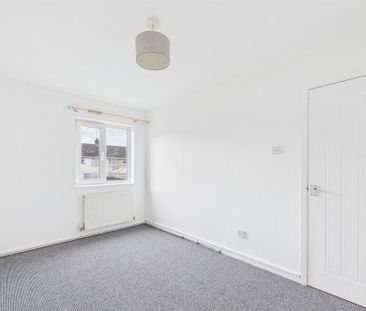 Flat D, 3 Laurel Way, Dunmurry, Belfast, BT17 9PR - Photo 1