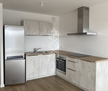 A LOUER : Appartement T3 - 2 chambres - Balcon - Place de parking - Photo 1
