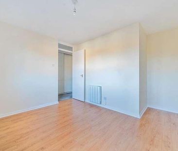 Cairngorm Road, Thatcham, RG19 - Photo 5