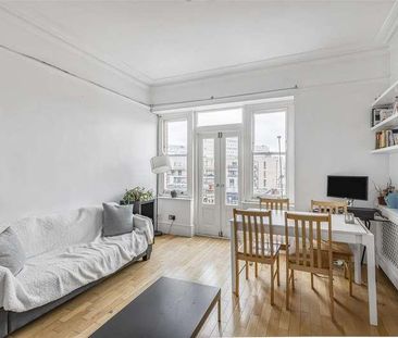 Albert Palace Mansions, Lurline Gardens, London, SW11 - Photo 1