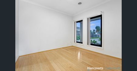 Stylish 3-Bedroom Unit - Prime Narre Warren Location! - Photo 5
