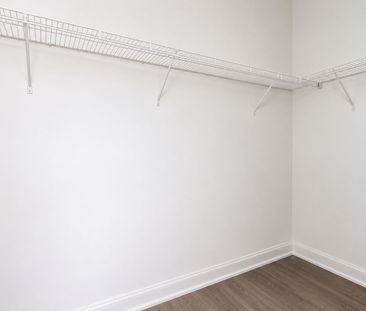 For Lease - 15 Water Walk Drive Unit# 819, Markham, Ontario - Photo 2