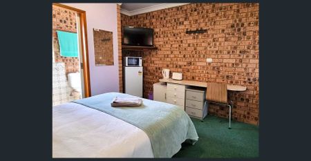 Transitional Housing For Youth - ROOMS AVAILABLE NOW!! - Photo 5