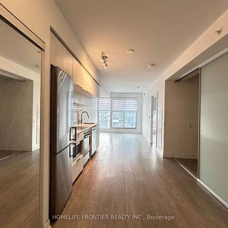 Jarvis / Dundas-Bright Open 1Bdrm+Den 1Bath - Photo 1