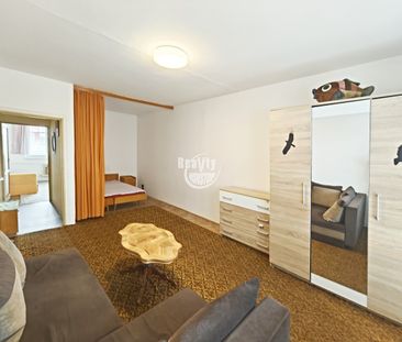 Pronájem bytu 2+1 53 m² - Fotografie 6