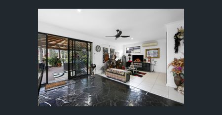 House, Shed, Stable & Land - Available Soon! - Photo 2