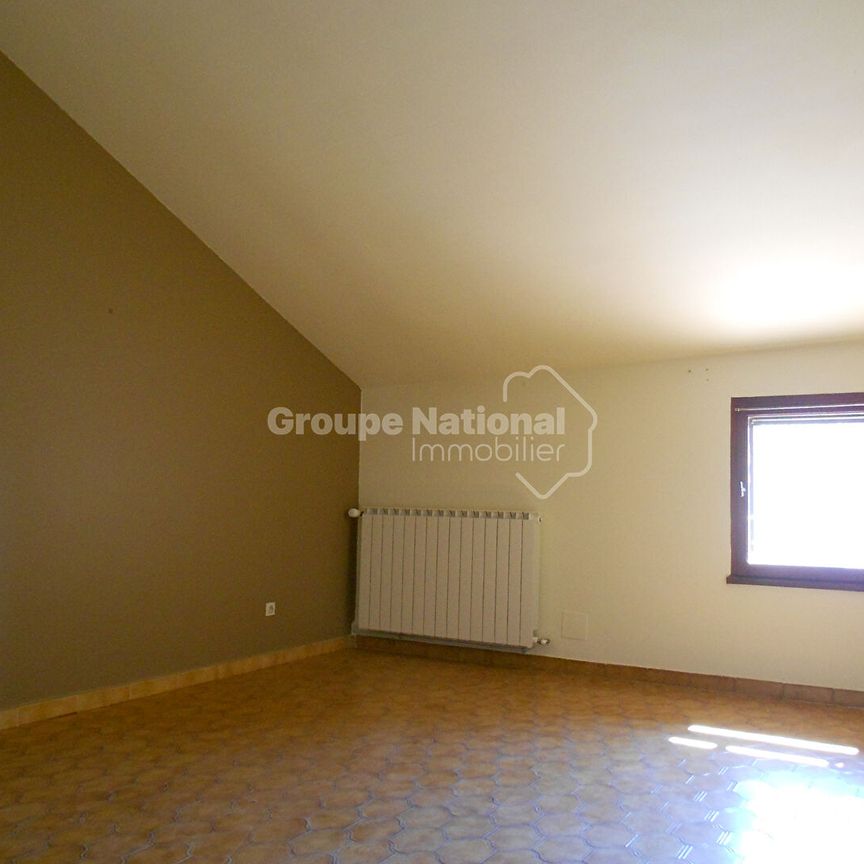 MAISON MITOYENNE MONTEUX CENTRE-VILLE T4 AVEC UN EXTERIEUR ET UN GARAGE, - Photo 1