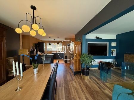 Location Appartement 3 pièces 91m² LA SEYNE SUR MER 83500 - Photo 2