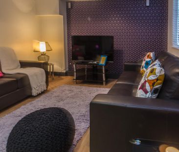 6 bedroom house to rent - Photo 2