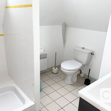 Location Appartement 1 pièce 14m² - Photo 4