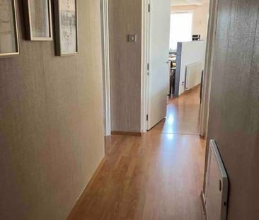 3 Bed Flat, Milnpark Gardens, G41 - Photo 6