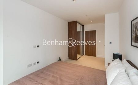 2 Bedroom flat to rent in Longfield Avenue, Ealing, W5 - Photo 2