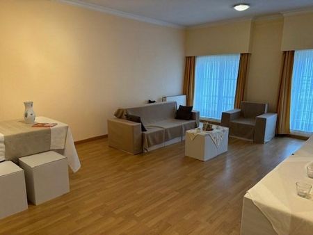 Service-appartement in centrum Brugge, met zicht op prachtige tuin - Foto 2