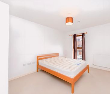 1 Bedroom 1 Bathroom Flat 48 - Photo 2