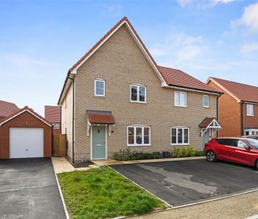 3 bedroom semi-detached house to rent - Photo 6