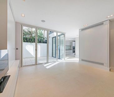 3 bedroom apartment to rent - Photo 3