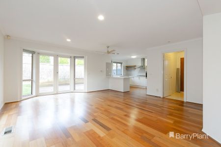 This is the location you want! - Photo 2