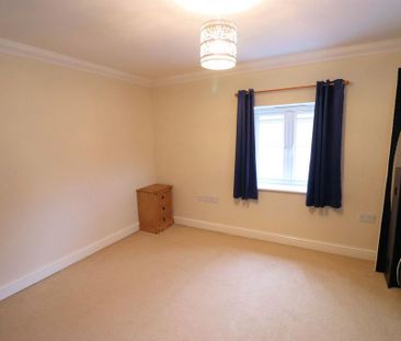 4 bedroom detached house to rent - Photo 5