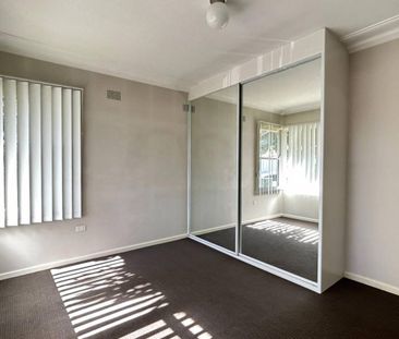 WELL PRESENTED, CLOSE TO WESTFIELD KOTARA!!! - Photo 6