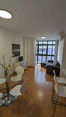 Alquiler de piso en Perchel sur - El Bulto - Photo 2