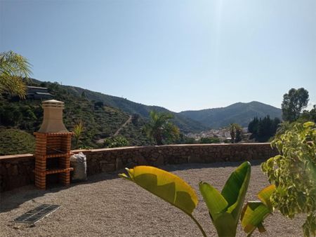 Casa o chalet de alquiler en Calle Carretera, 19, Arenas - Photo 2