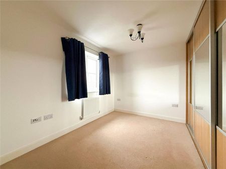 4 bedroom terraced house to rent - Photo 3