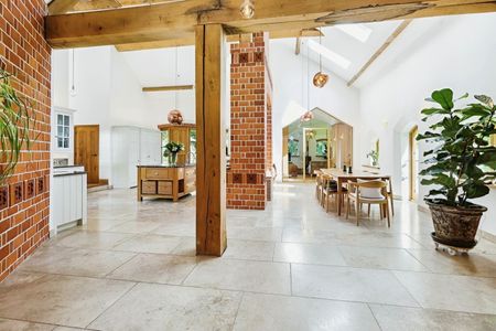 Ranmore Common, Dorking, RH5 6SX - Photo 2