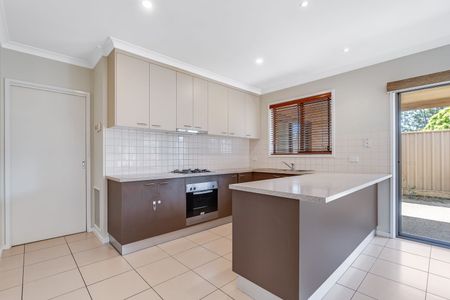 Home For Rent - Photo 4