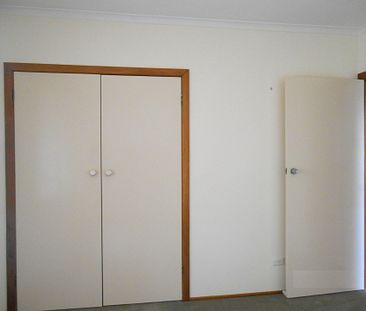 Perfect Position!! - Photo 2