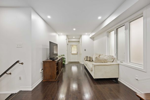 For Lease - 210 Cabin Trail Crescent, Whitchurch-Stouffville, Ontario - Photo 1