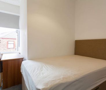 5 bedroom terraced house to rent - Photo 6