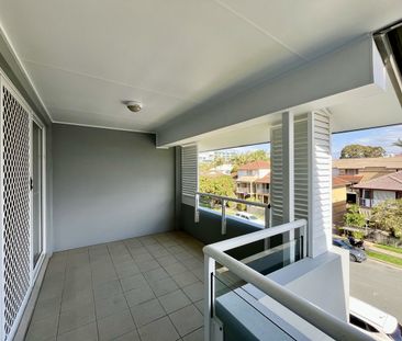 5/15 Clark Street, Biggera Waters - Photo 3