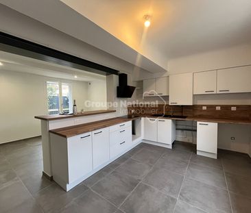 Location Appartement 3 pièces 69m² - Photo 4