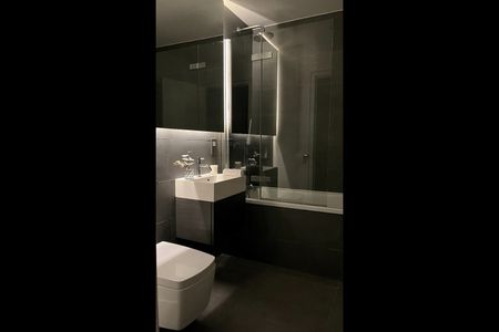 1 Bed Flat, London, W4 - Photo 4