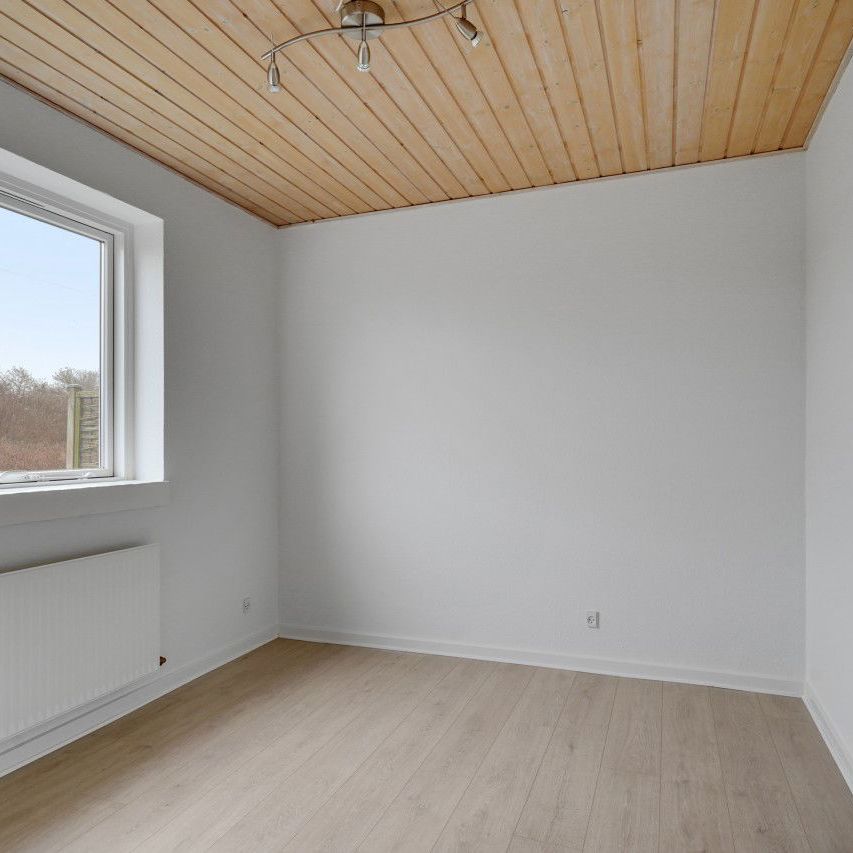 5-værelses Rækkehus på 136 m² i Odense S - Photo 1