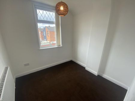 3 bedroom terraced house to rent - Photo 4