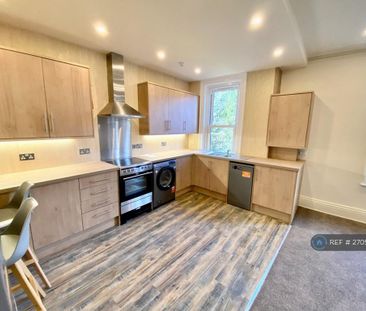 2 bedroom flat to rent - Photo 5