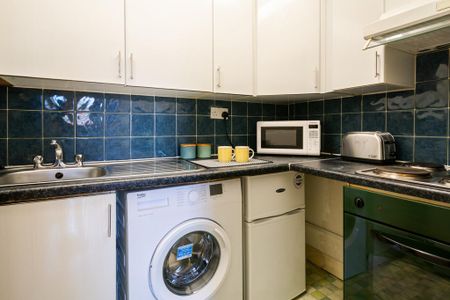 1 bedroom flat to rent - Photo 4