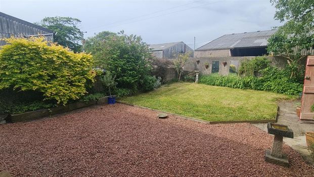 2 bedroom cottage to rent - Photo 1