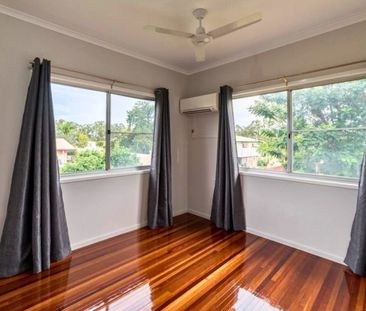 MODERN UPGRADED 3-BDROOM HIGHSET HOME - CONVENIENTLY LOCATED NEAR S... - Photo 1