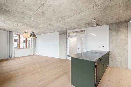 3 bedroom flat to rent - Photo 4