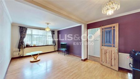 4 bedroom terraced house to rent - Photo 2