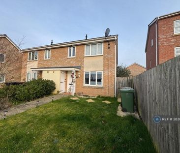 2 bedroom semi-detached house to rent - Photo 3